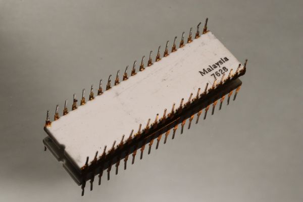 Intel C8080A