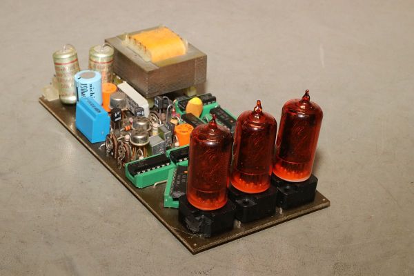 EVM 100 Voltmeter