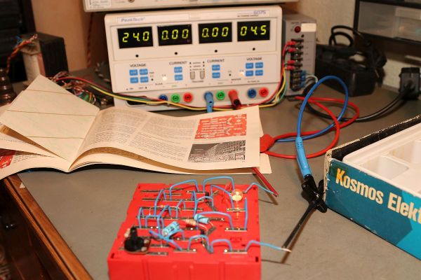 Kosmos Elektronik Junior