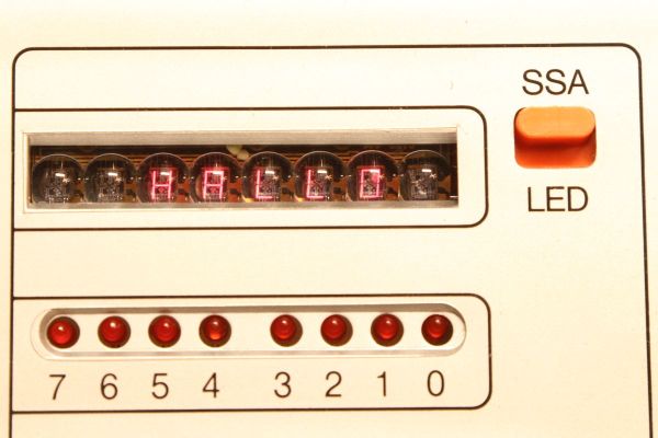 Philips Microcomputer Master Lab MC6400