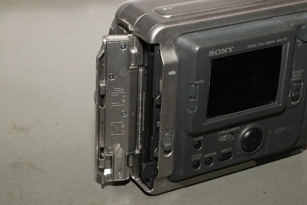 Sony Mavica MVC-FD7